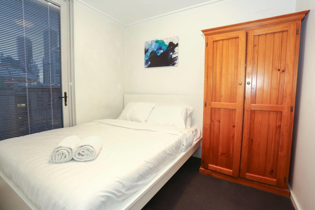 2 Beds 1 Bath Beside Qv Melbourne Apartamento Exterior foto